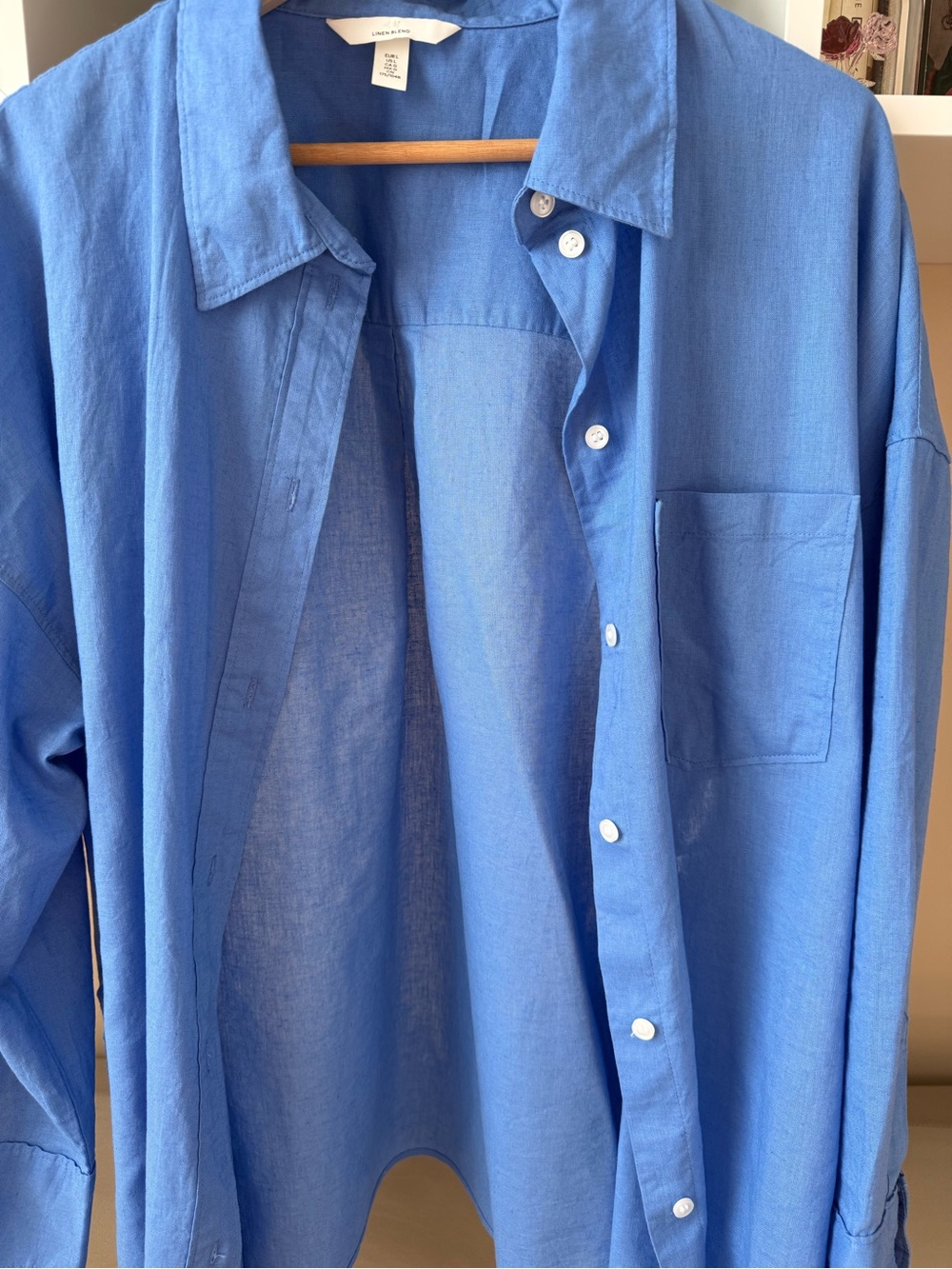 H&M Men's Casual Button-Down Shirt in Bright Blue
